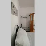 Nikita\'S Cozy House! The Old Town Experience!
